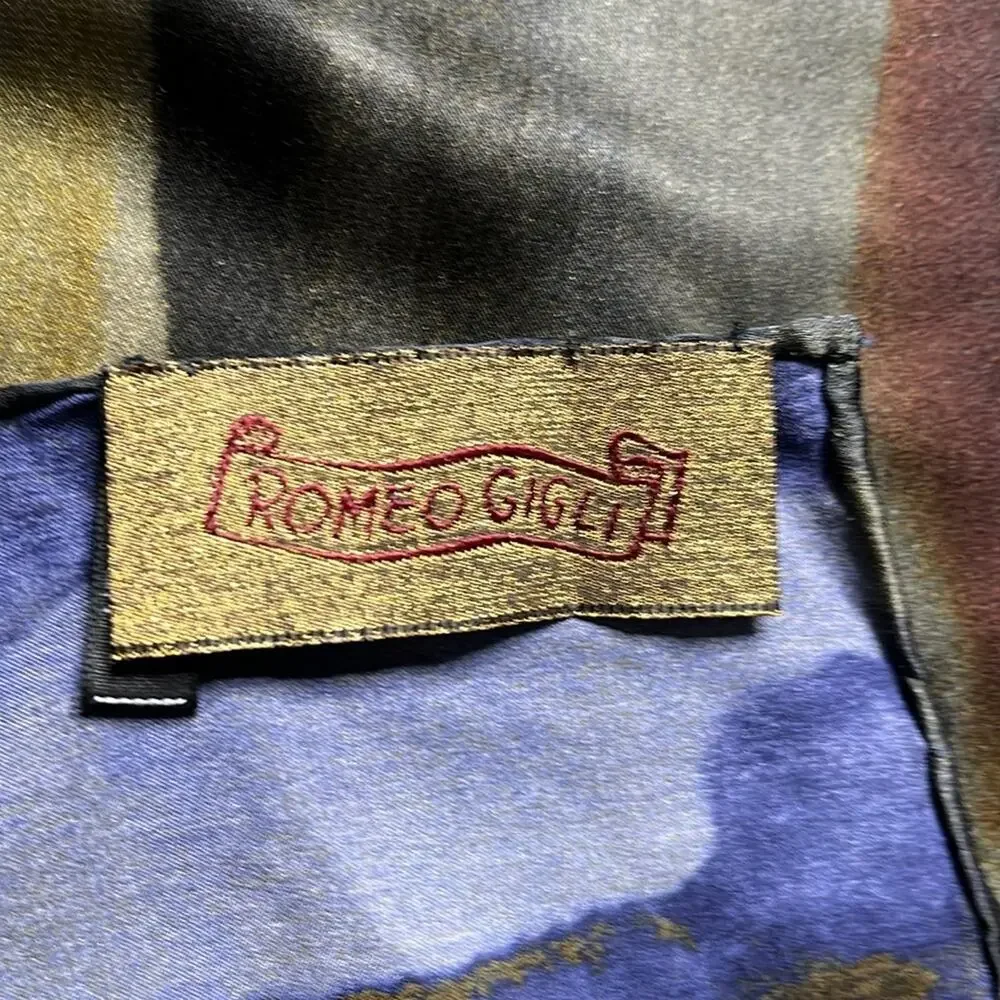 Romeo Gigli Elegant Hand-Rolled Multicolor Silk Scarf